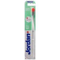 Зубна щітка Jordan Clean Smile Medium, 1 шт.